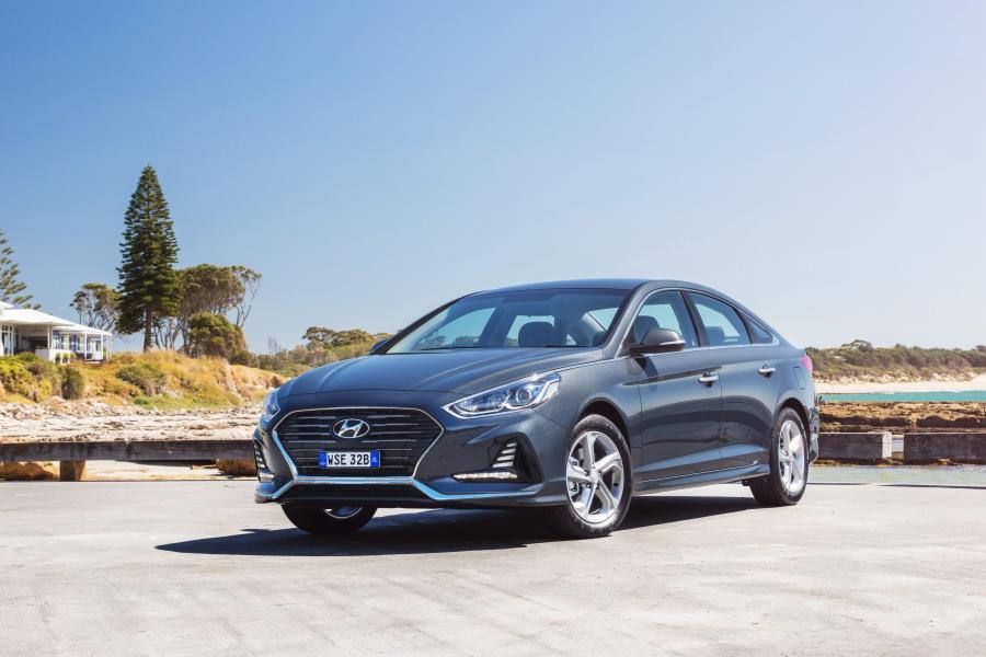  Hyundai Sonata Active (LF) 2017 года  (AU) (фото 10 из 12)